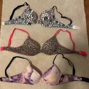 VS PINK wear everywhere push-up bras